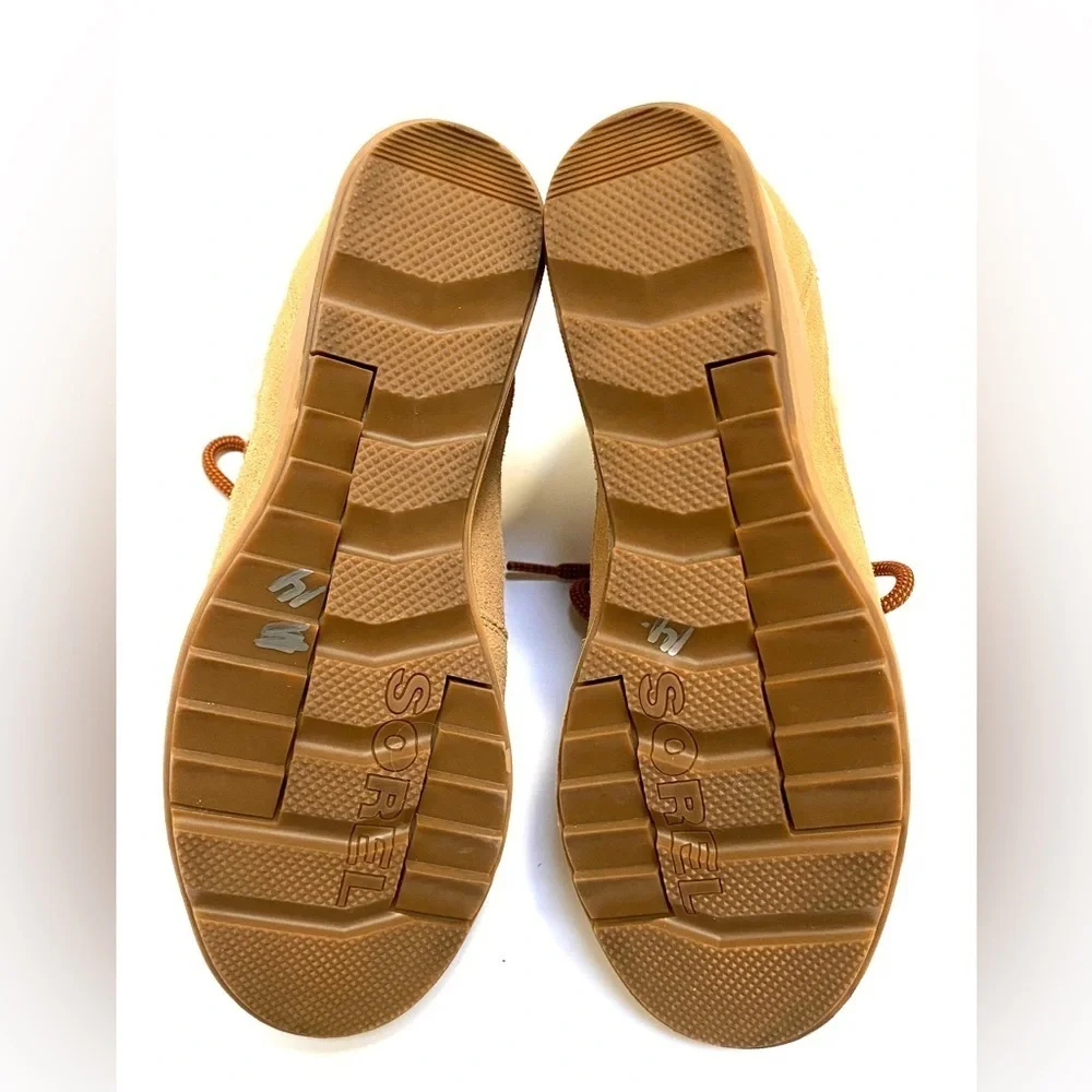 Sorel Evie Cozy Lace Boots in Tawny Buff Suede 9.5